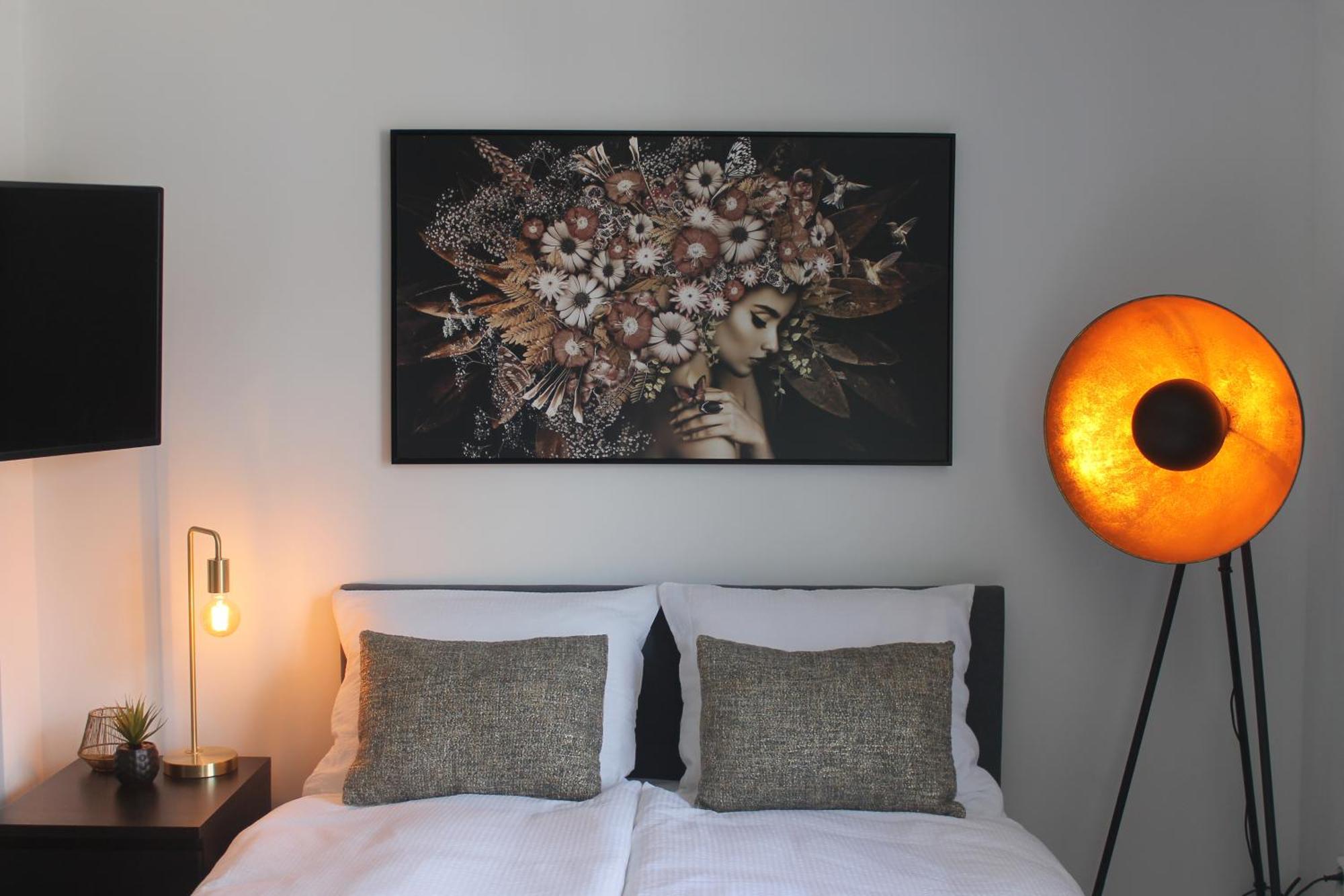 B&K Urban City Suites Тилбург Екстериор снимка