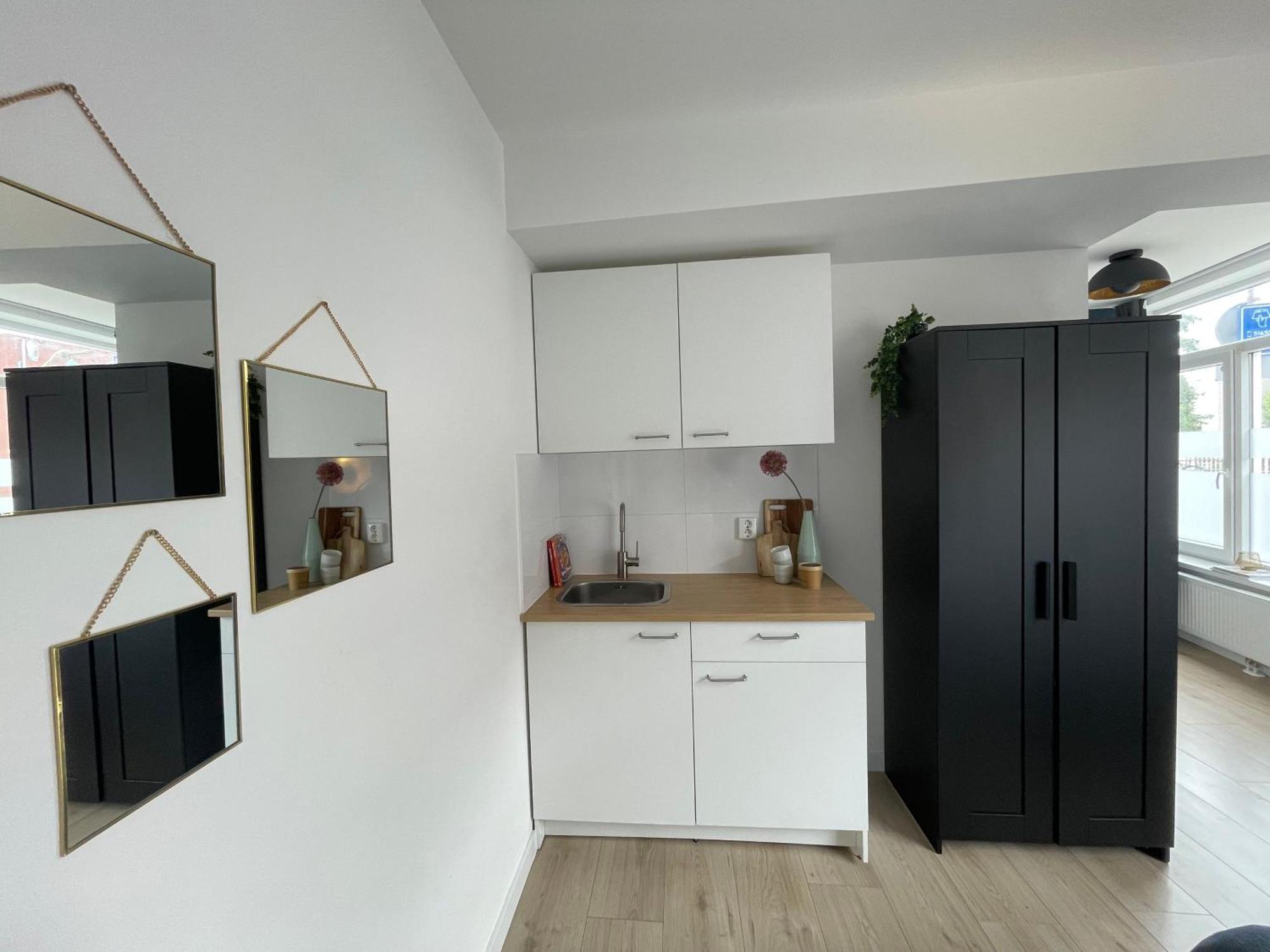 B&K Urban City Suites Тилбург Екстериор снимка