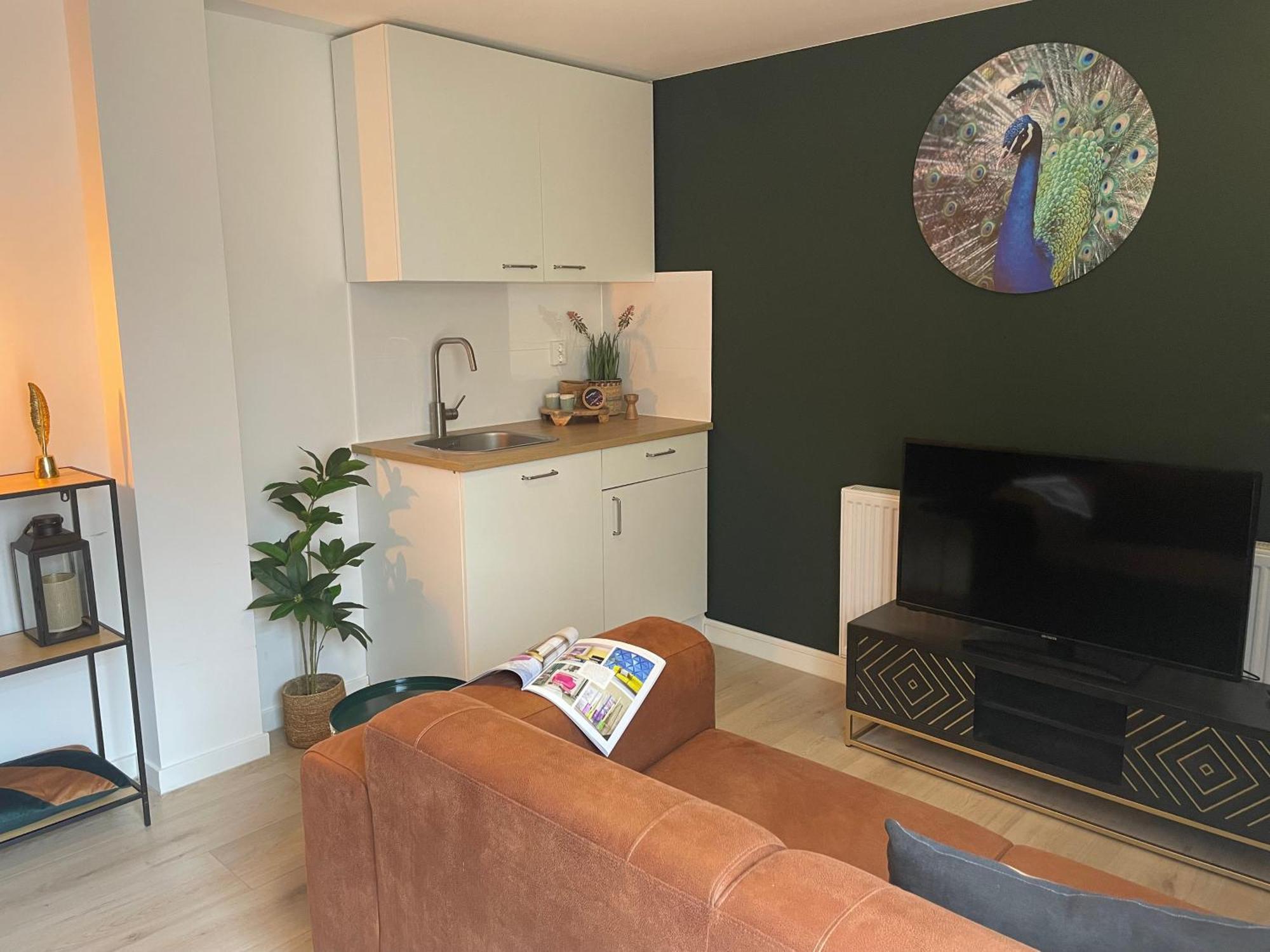 B&K Urban City Suites Тилбург Екстериор снимка