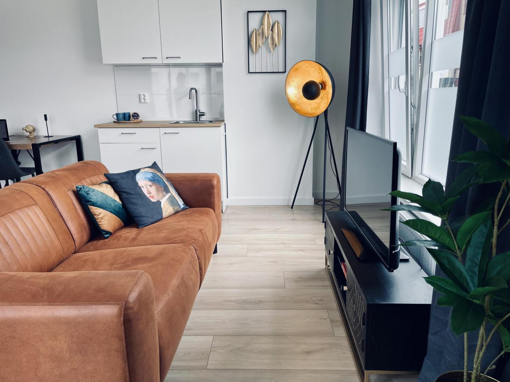 B&K Urban City Suites Тилбург Екстериор снимка