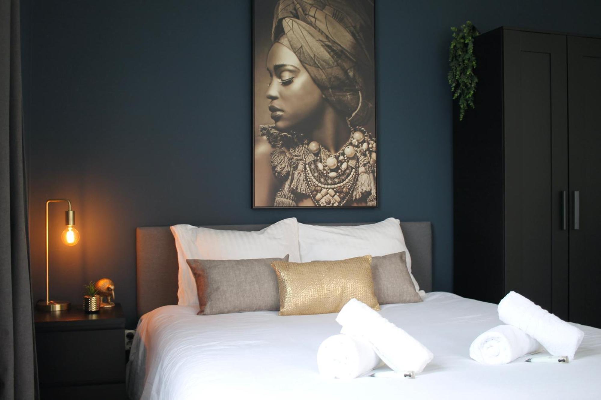 B&K Urban City Suites Тилбург Екстериор снимка